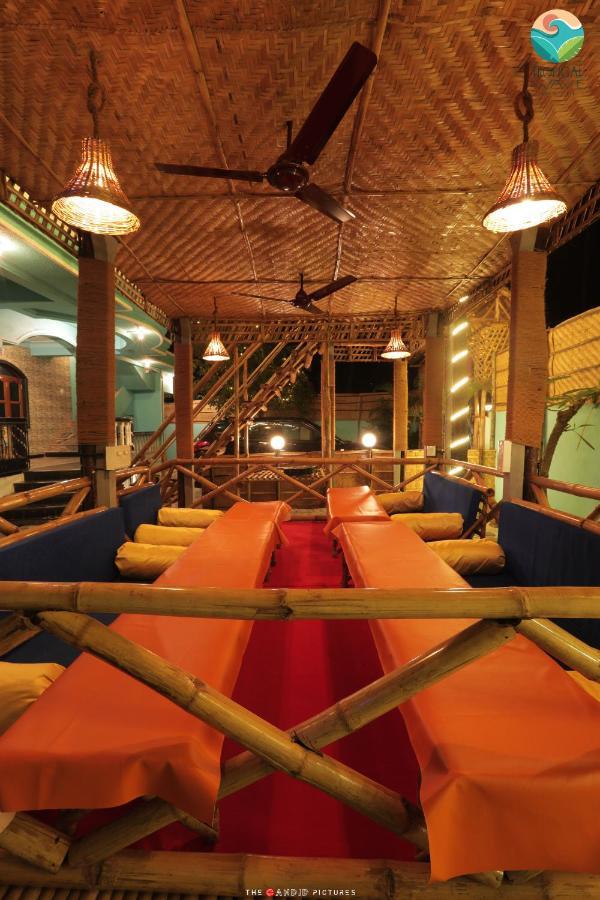 Tropical Wave Hostel Morjim Goa Kültér fotó